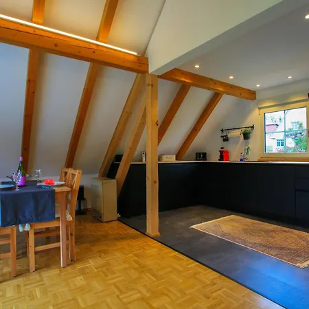 Holiday home Kleine Paradies Markdorf