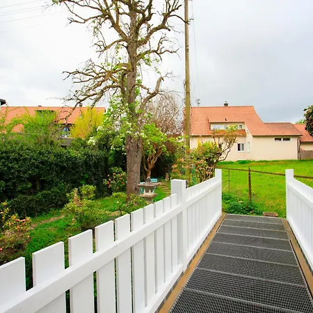 Kleine Paradies Дом отдыха Маркдорф